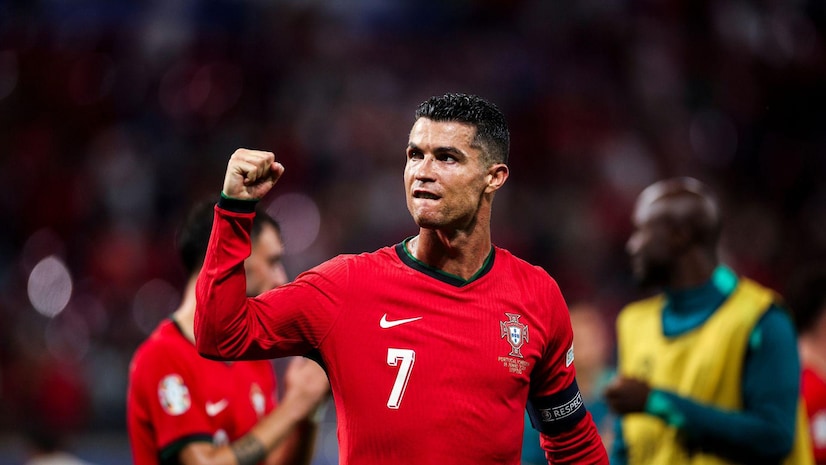 湖人官宣签回21岁前锋 夏季联赛场均4分3篮板.